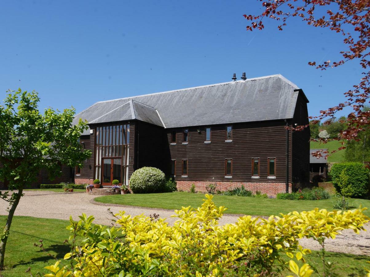 North Downs Barn Bed & Breakfast Rochester  Dış mekan fotoğraf